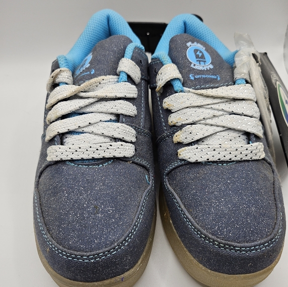 Flash lights sneakers shoes - Picture 6 of 7